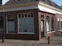 819971 Gezicht op de pui van het pand Notebomenlaan 49 (Bakkerij Van Eekeren) te Utrecht.N.B. Rond 1910 startte H.J. ...